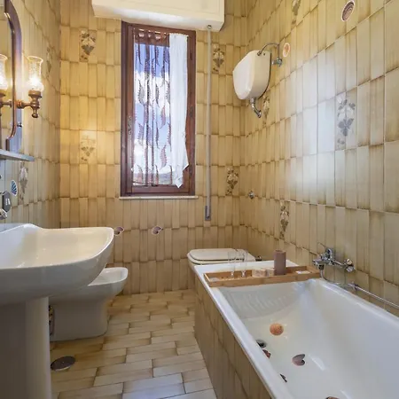Dom wakacyjny Wellness Tuscany House (adults Only) *